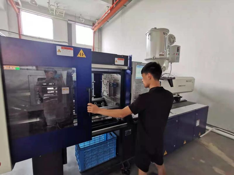 Shenzhen Shangwen Electronic Technology Co., Ltd. manufacturer production line